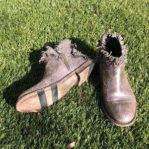 Ducanero Fringe leather ankle boots in Distressed metallic bronze shimmer